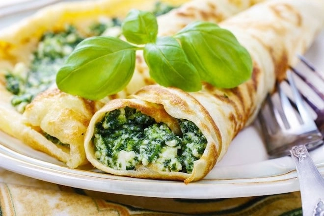 Crêpe épinards fromage de chèvre et noix